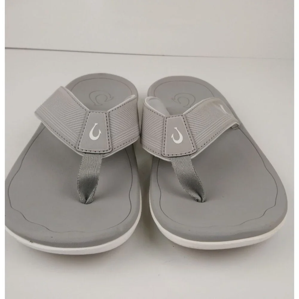 OluKai Ahi Kai Sandals Flip Flops Men's Size 9 Ash Grey